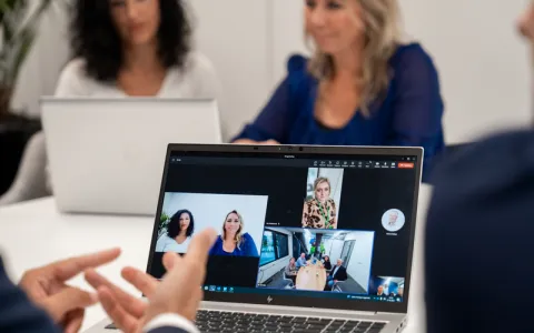 Mitarbeitenden von TVM in einem Teams-Call