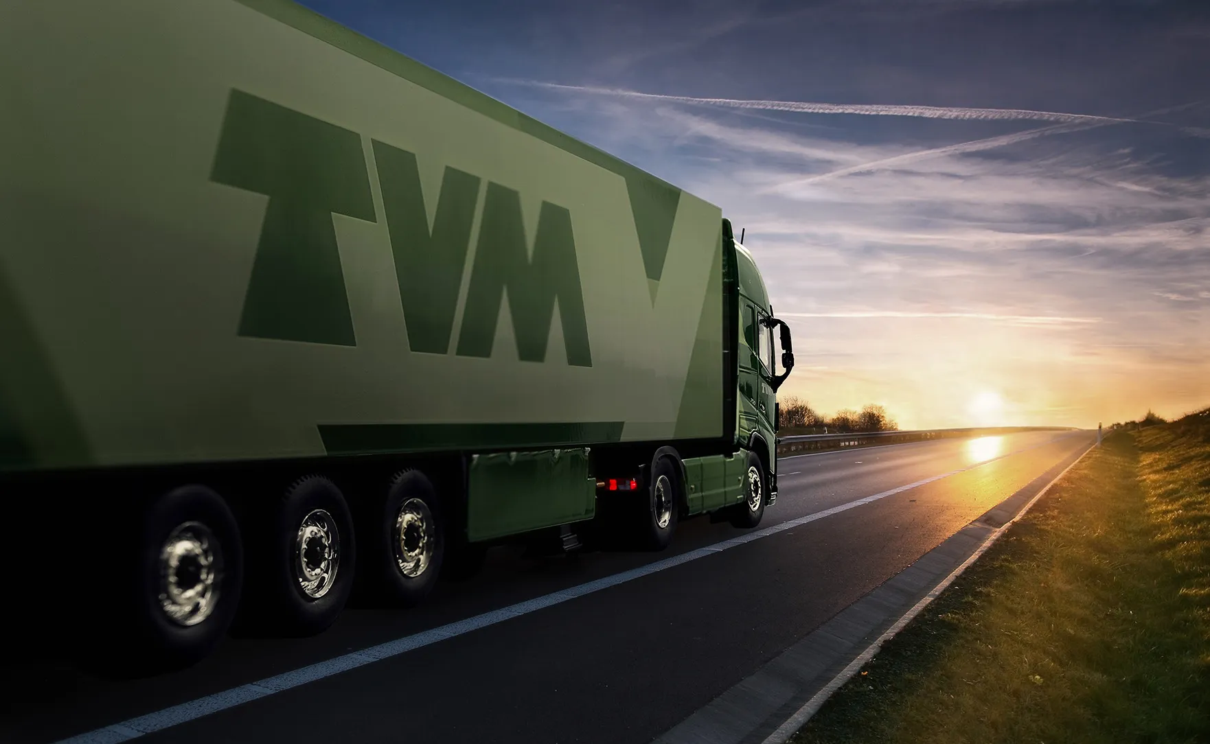 LKW von TVM auf Autobahn